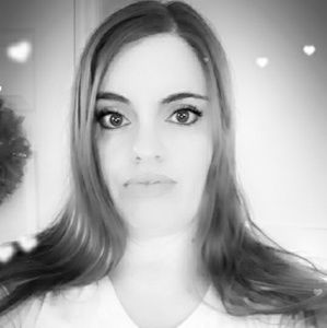 Meet your Posher, Lindsey